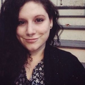 Meet your Posher, Hailey